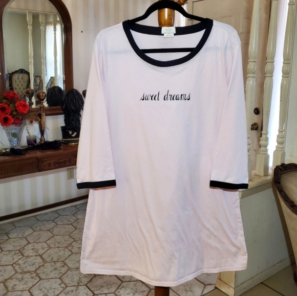 Kate Spade Bathrobe - Picture 2 of 6